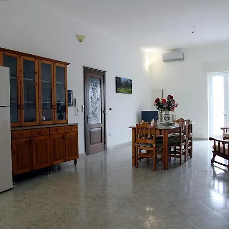 Le Due Capanne Bed and breakfast *